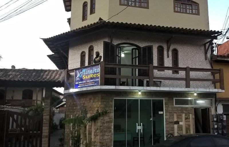 Mineiro Suítes image