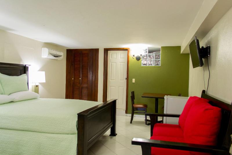 Constellation Hotel image