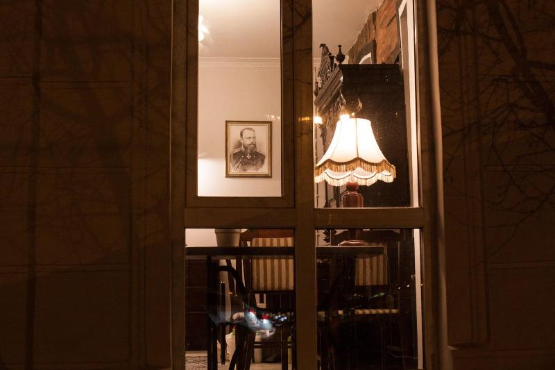 Brick Walls Hotel — photo 2