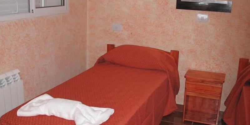 Los Cedros Hotel image