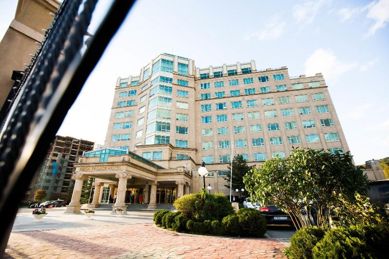 Mega Palace Hotel - фото отеля