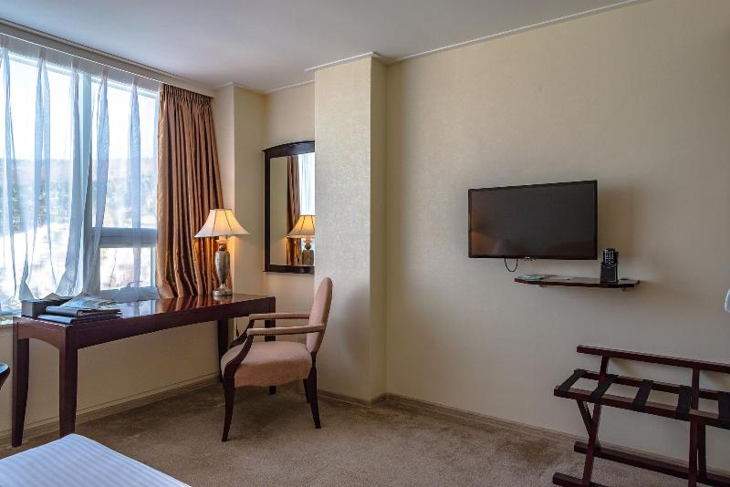 Mega Palace Hotel - фото отеля
