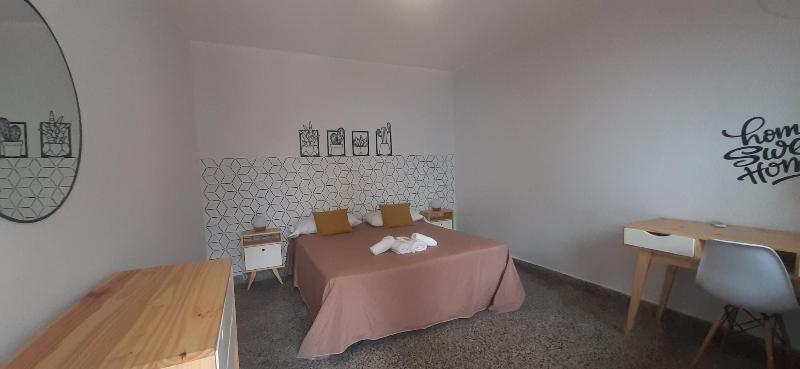 Sabatico Travelers Hostel & Guesthouse image