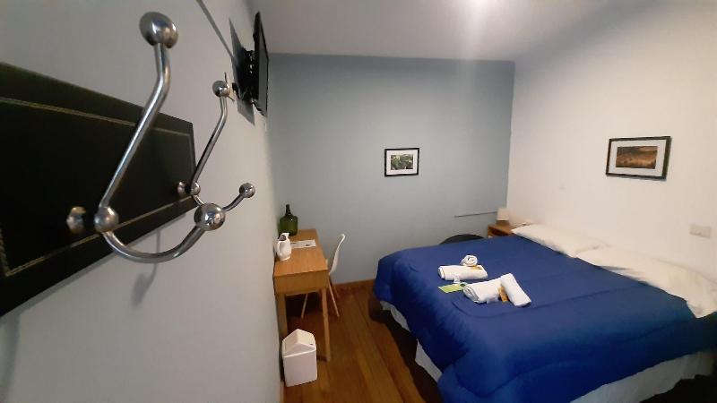 Sabatico Travelers Hostel & Guesthouse image