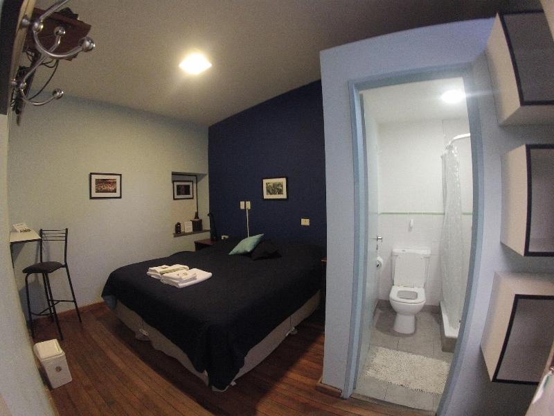 Sabatico Travelers Hostel & Guesthouse image