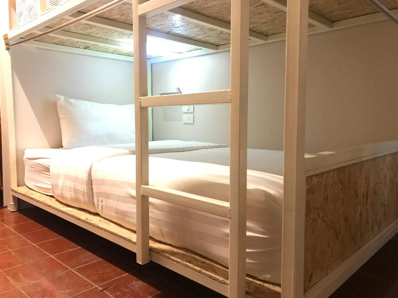 Insight Hostel By ZUZU image