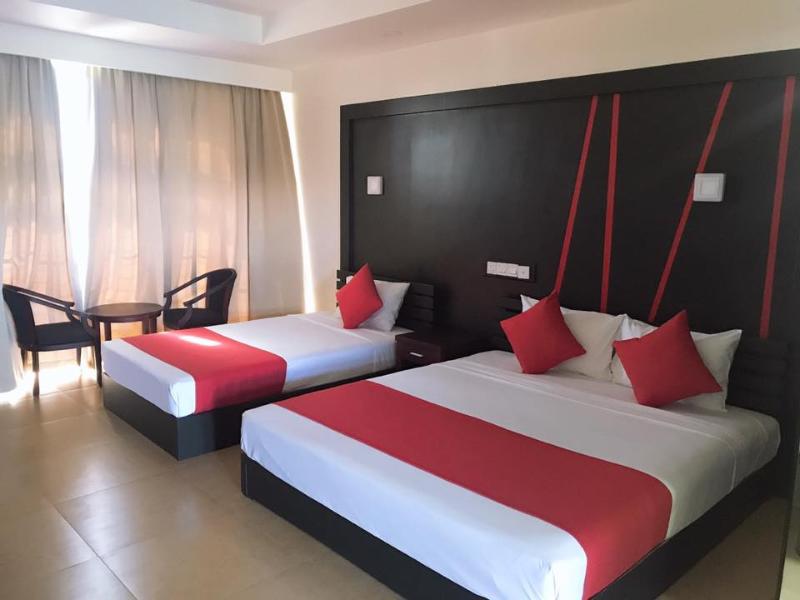Nasau Resort & Villas image