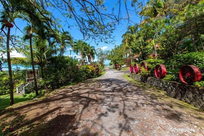 La Haut Resort image