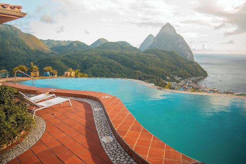 La Haut Resort image