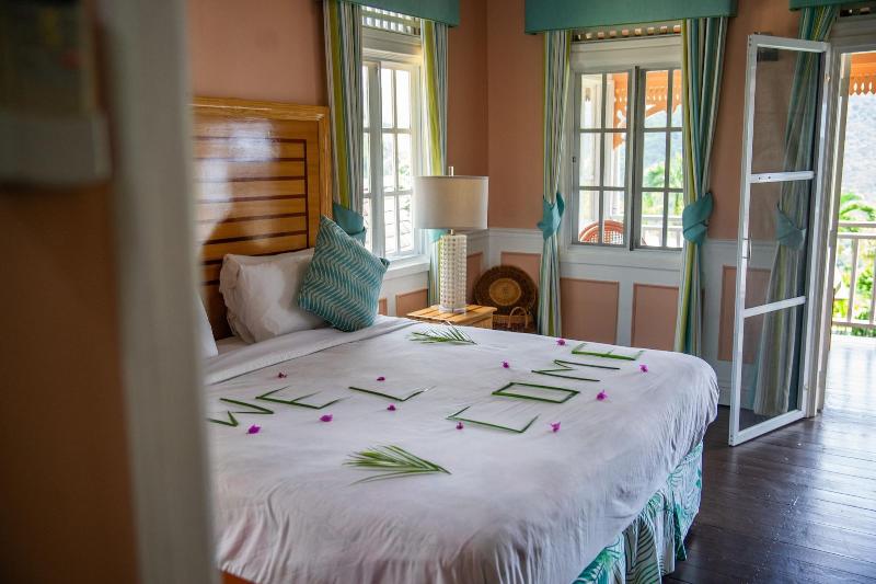 La Haut Resort image