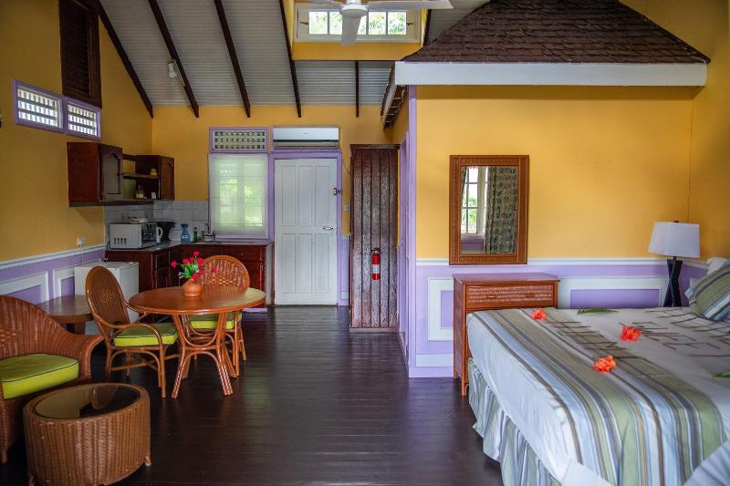 La Haut Resort image