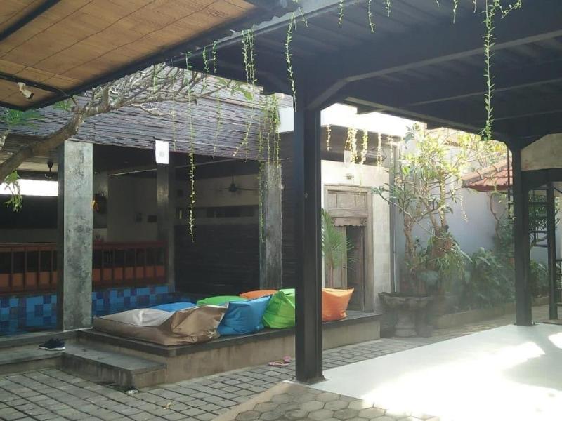 Made House image