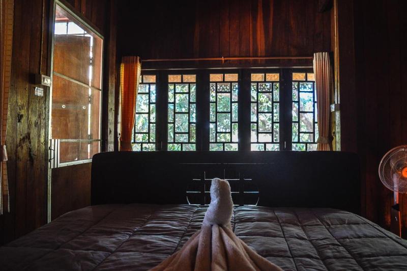 Crossroads House - Hostel image