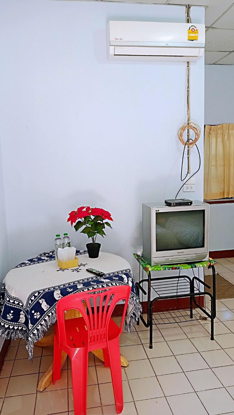 Vijitporn House Hotel image