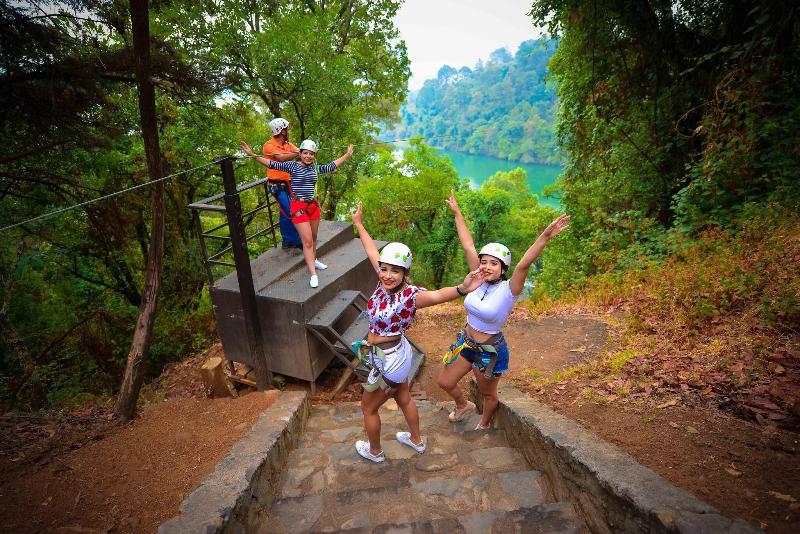 Zirahuen Forest And Resort image