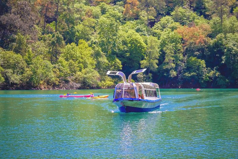 Zirahuen Forest And Resort image