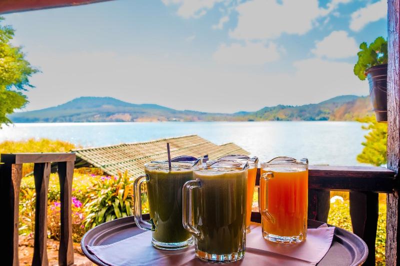 Zirahuen Forest And Resort image