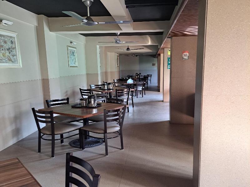 Hotel Sai Palace Express
