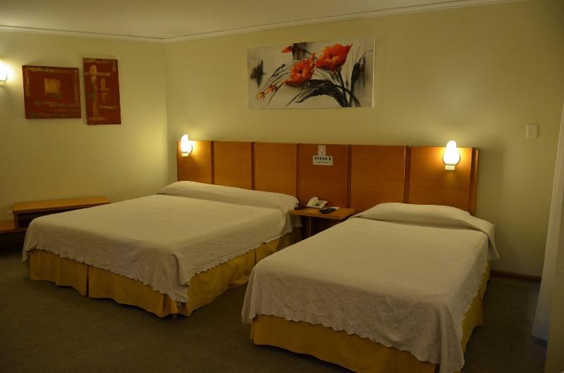 Barbur Plaza Hotel image