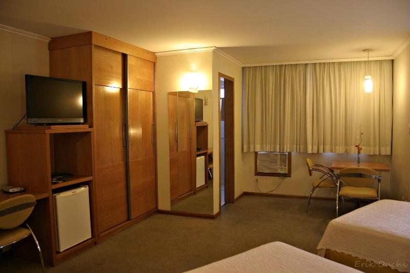 Barbur Plaza Hotel image