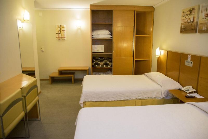 Barbur Plaza Hotel image