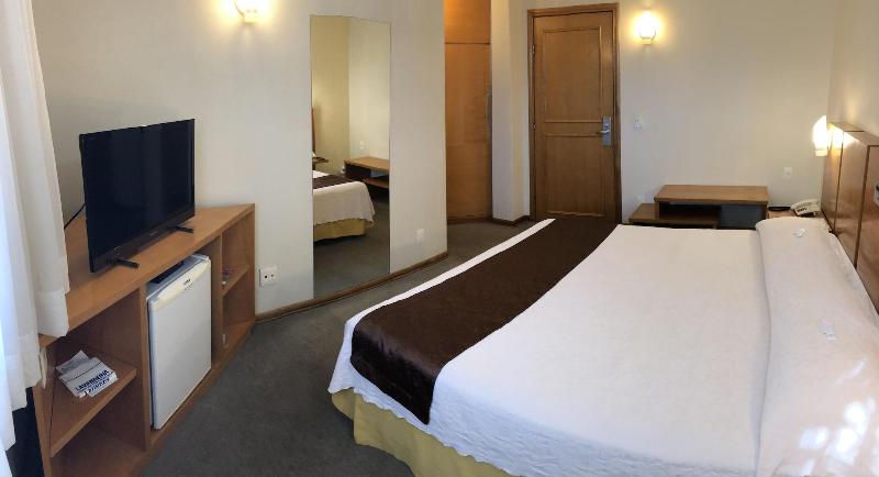 Barbur Plaza Hotel image