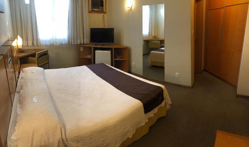 Barbur Plaza Hotel image