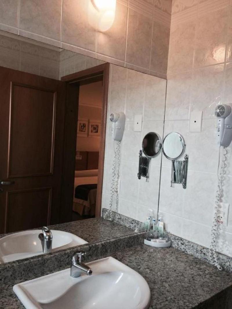 Barbur Plaza Hotel image