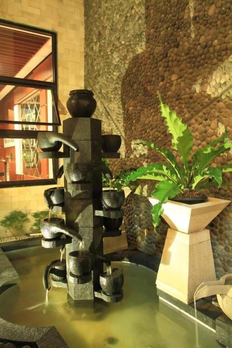 Omahqu Guest House image
