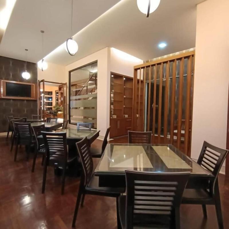 Omahqu Guest House image
