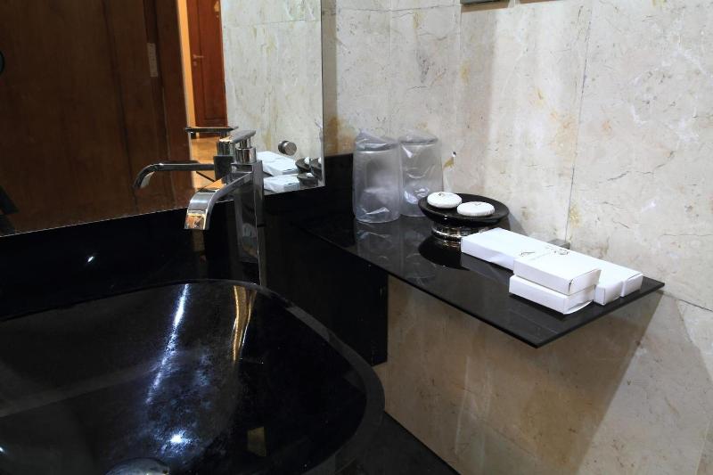 Omahqu Guest House image