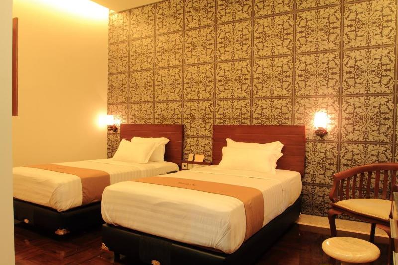 Omahqu Guest House image