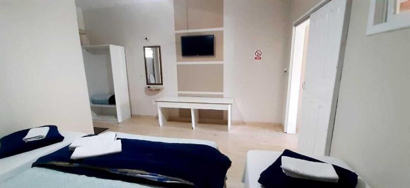 Hotel Balneário Itapocoroi image