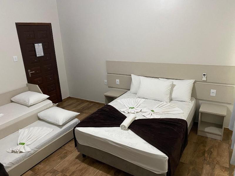 Hotel Panorâmico image