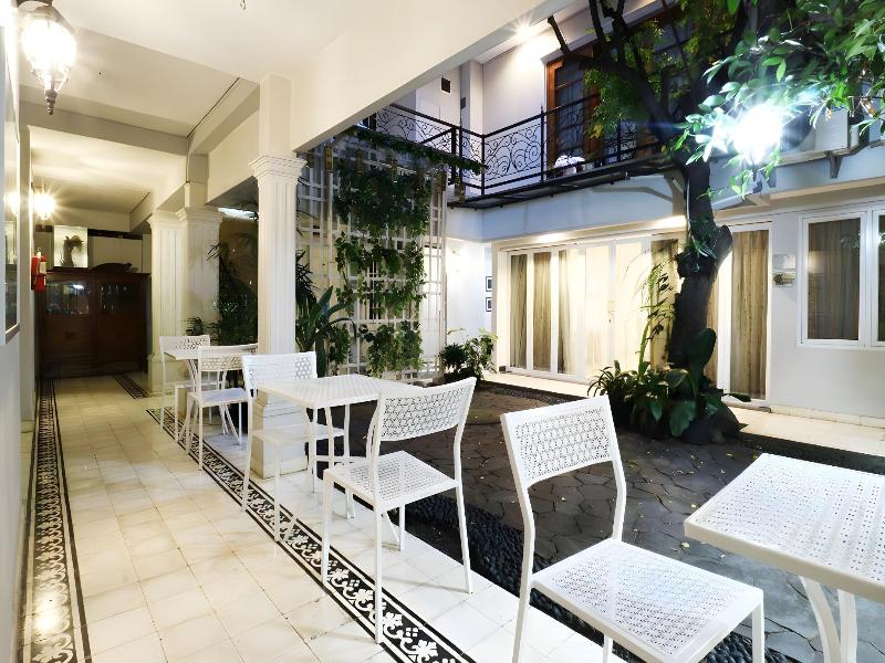 La Nostalgie Boutique Hotel image