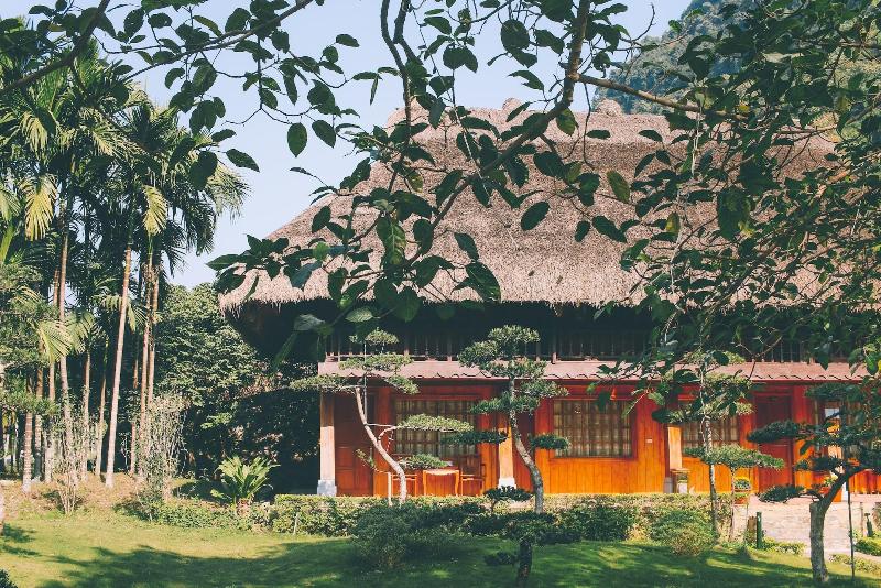 Thung Nham Hotel & Resort image