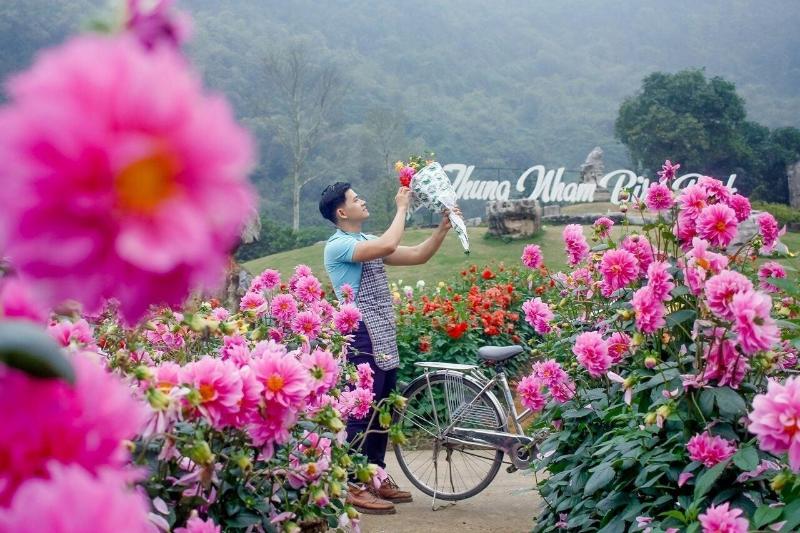 Thung Nham Hotel & Resort image