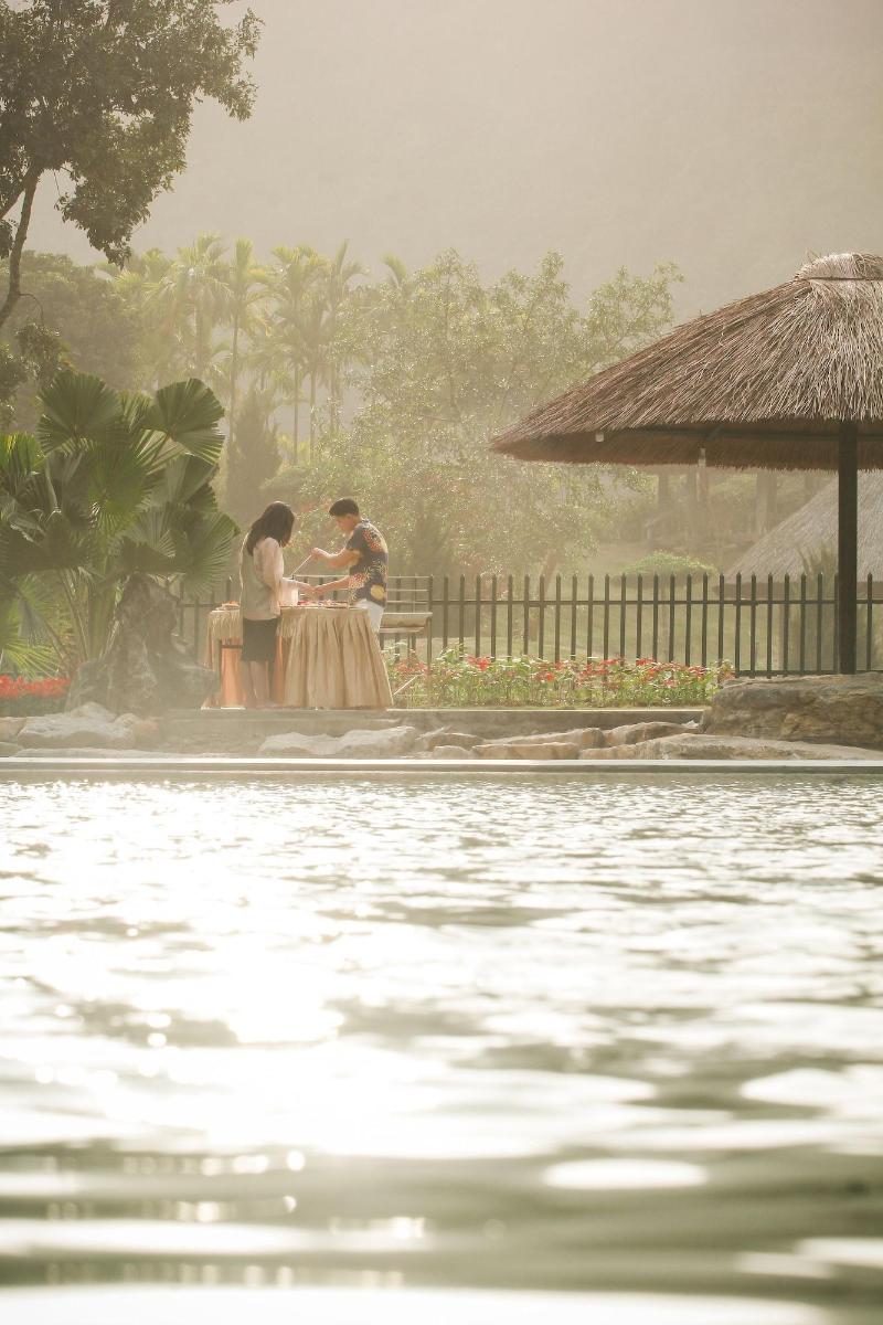 Thung Nham Hotel & Resort image