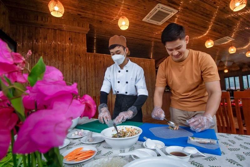Thung Nham Hotel & Resort image