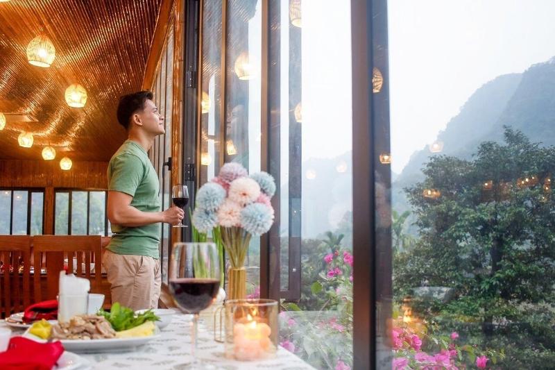 Thung Nham Hotel & Resort image
