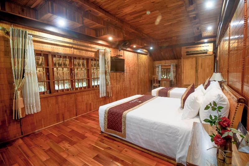 Thung Nham Hotel & Resort image