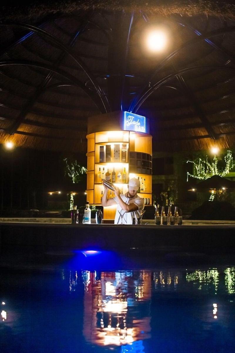 Thung Nham Hotel & Resort image
