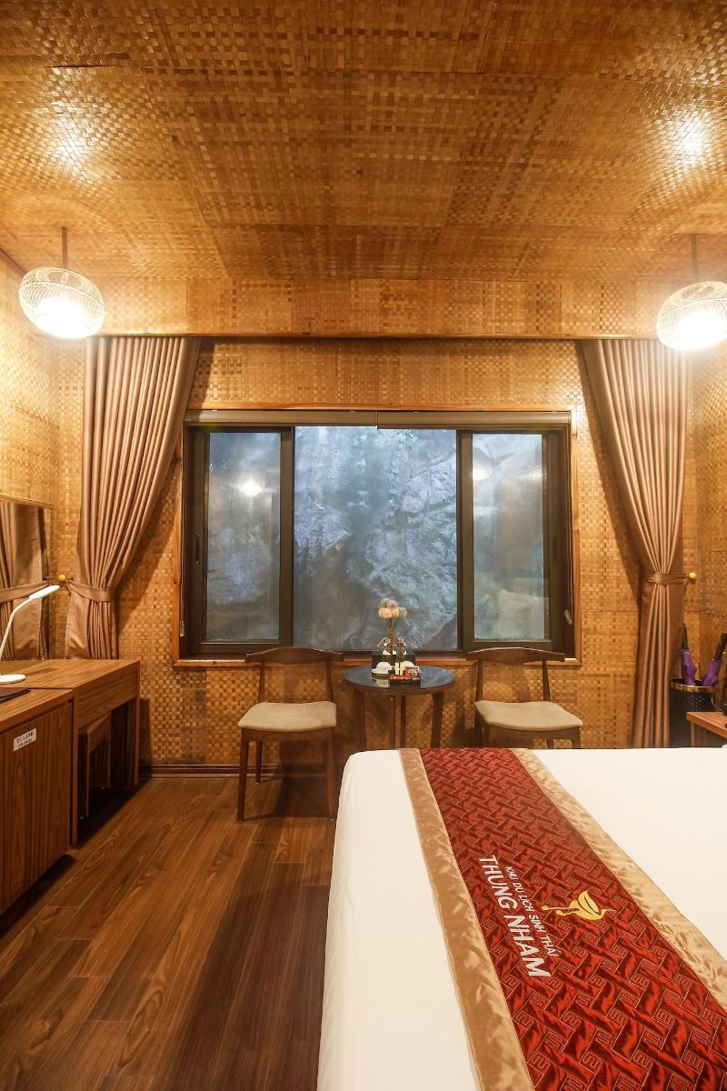 Thung Nham Hotel & Resort image