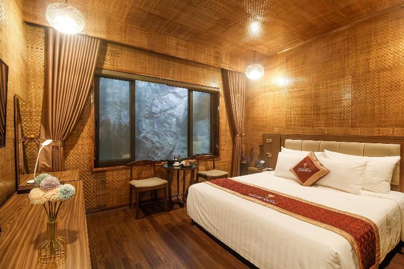 Thung Nham Hotel & Resort image