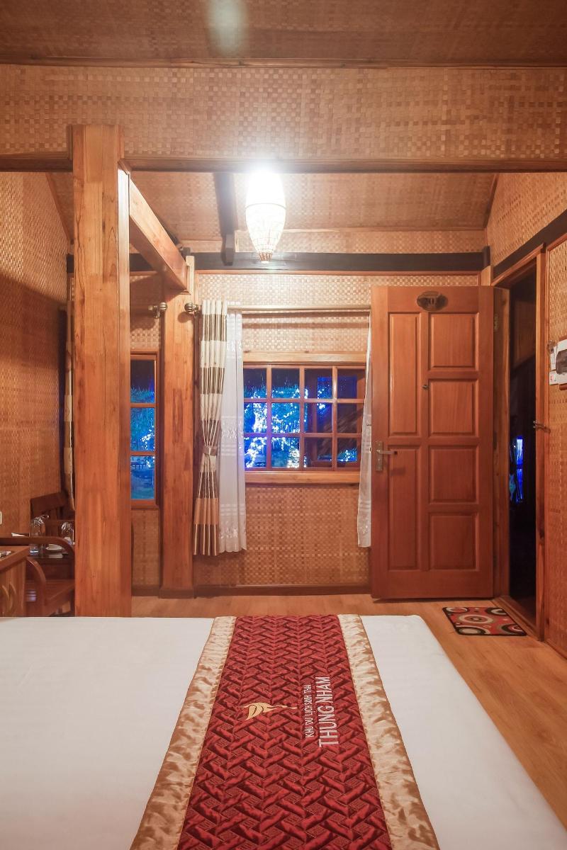 Thung Nham Hotel & Resort image