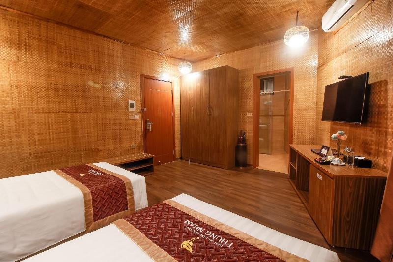 Thung Nham Hotel & Resort image