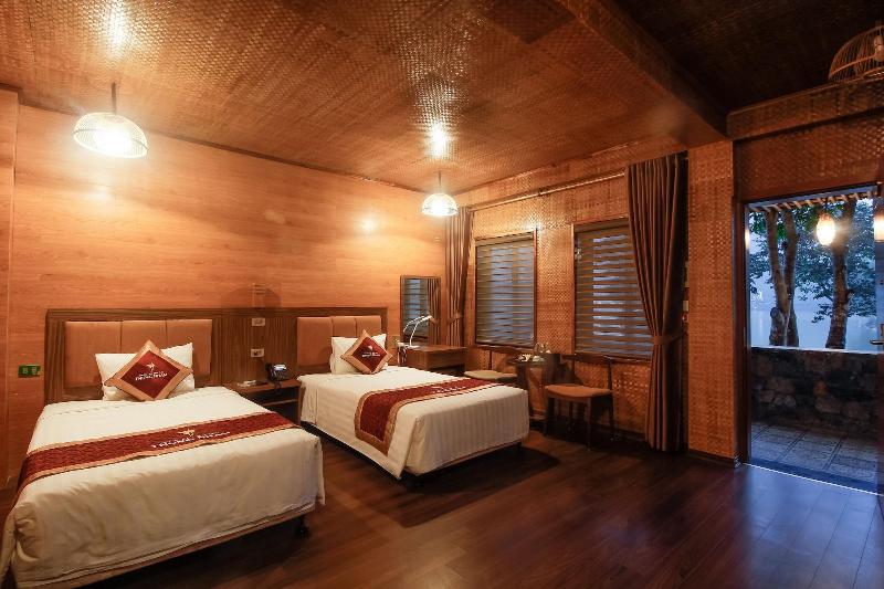 Thung Nham Hotel & Resort image
