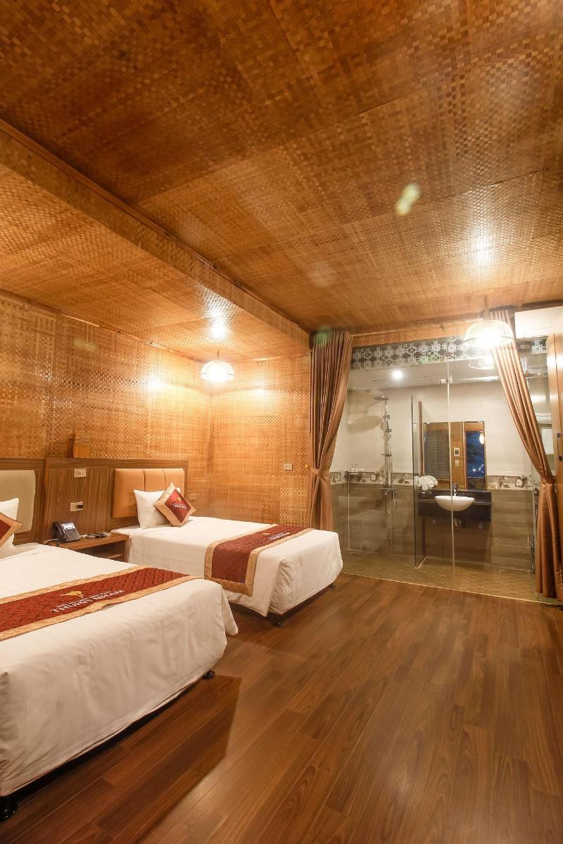 Thung Nham Hotel & Resort image