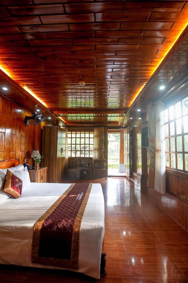 Thung Nham Hotel & Resort image