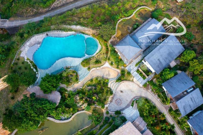 Ba Khan Village Resort